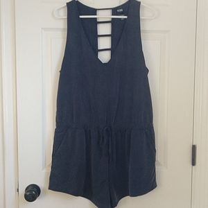 VS Sport romper